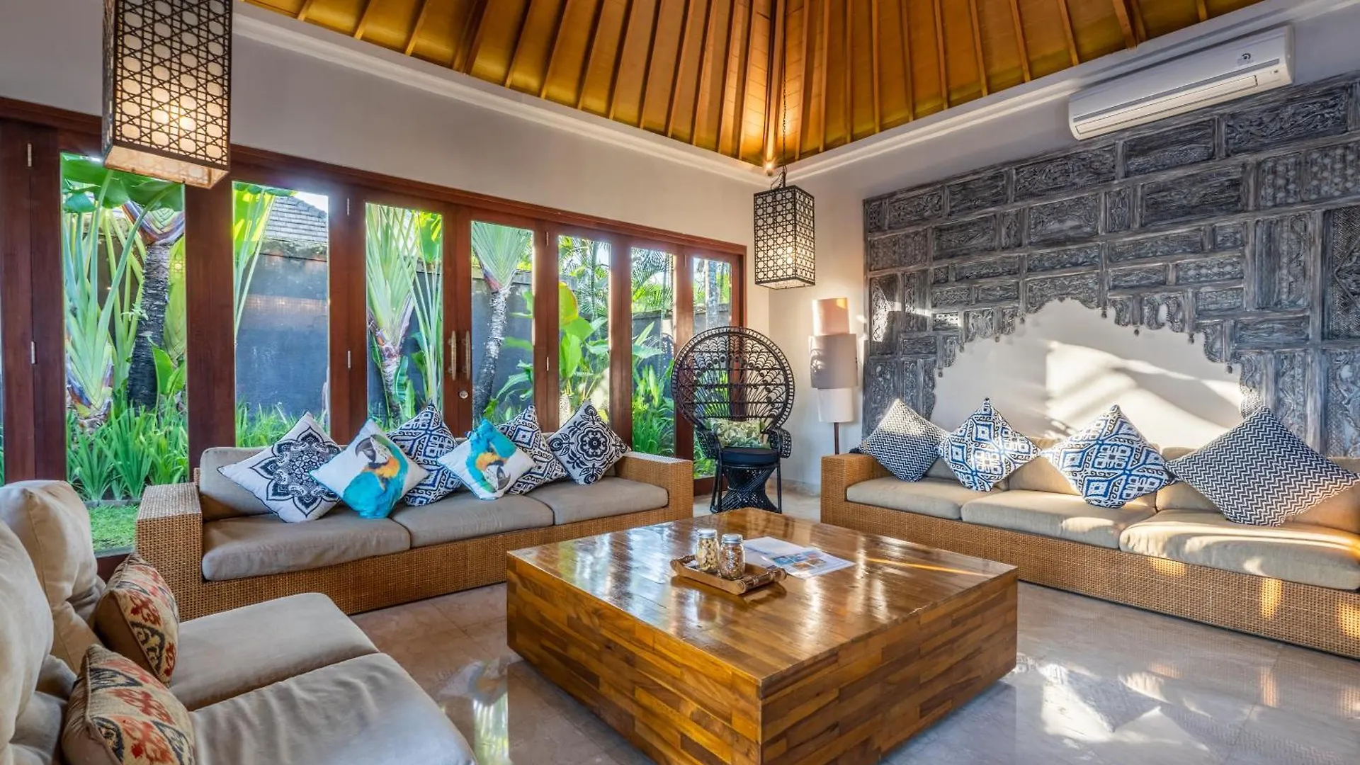The Akasha Seminyak Bali Luxury Villas Hotel Seminyak (Bali)